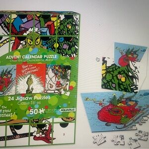 Advent Calendar Jigsaw Puzzle - Green and Red